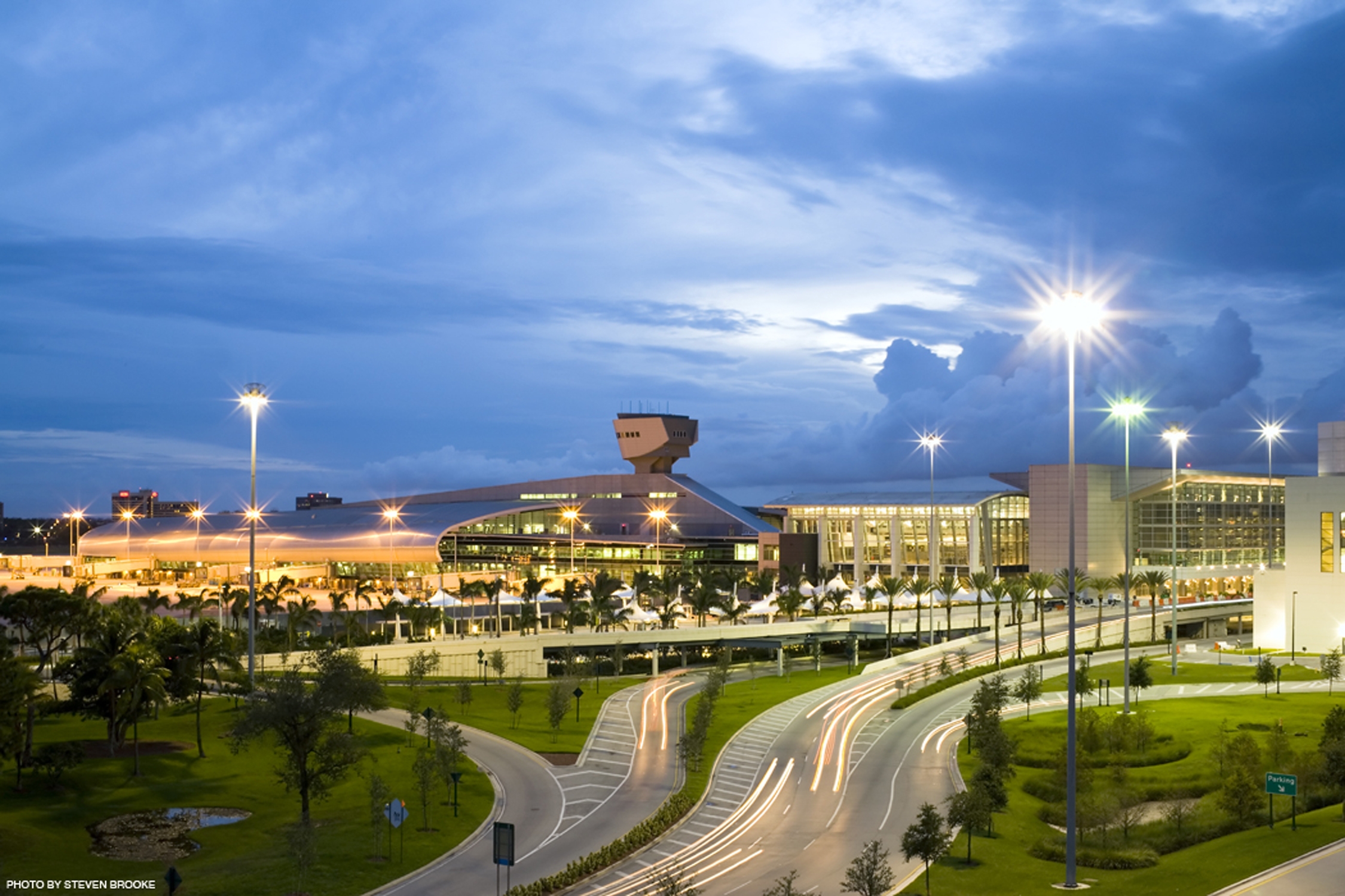 Signature opens sports charter terminal at Miami International Airport | Business Airport ...