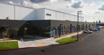 Gulfstream has opened its second company-owned MRO facility in Southern California, one of the world’s busiest corridors for Gulfstream business jets