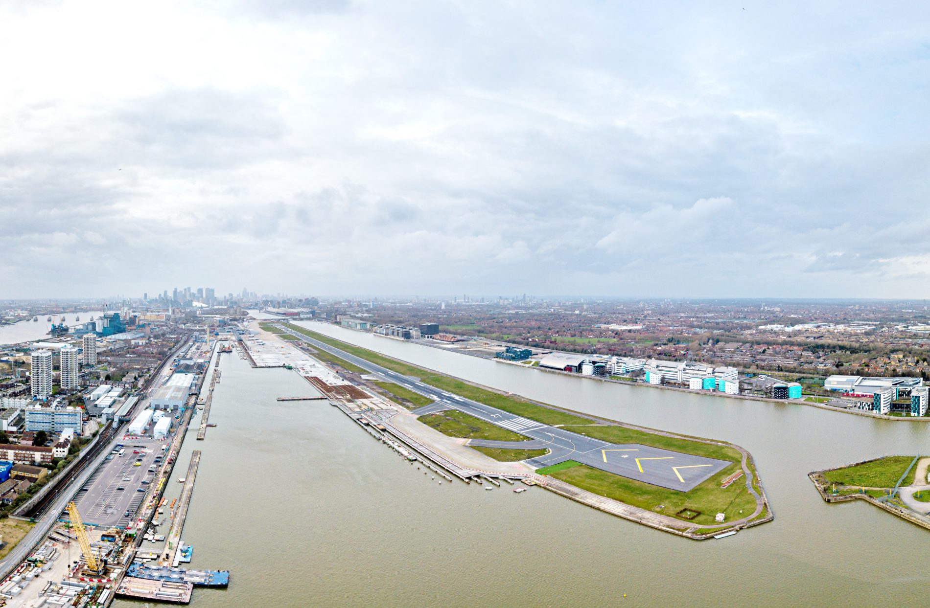 where is city airport london where is city airport london