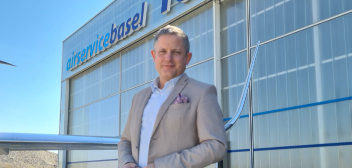 Air Service Basel’s customer relations manager, Benedict Staehelin