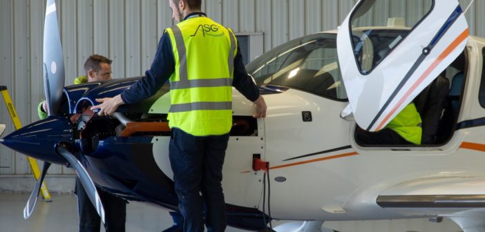 Through the Educational Partnership Program, Embraer will implement an industry-focused scholarship and internship program