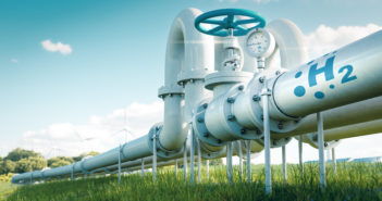 As the switch to hydrogen-powered flight becomes a reality, a growing number of airports are taking steps to prepare